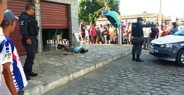 Homem foi atingido quando tentava assaltar no bairro Santo Antônio
