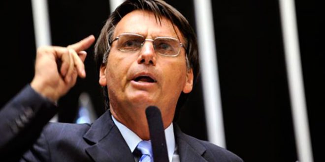 Com a decisão do STF, o deputado Jair Bolsonaro (PSC-RJ) vira réu por injúria e incitação ao estupro