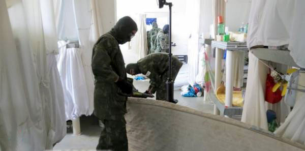 A vistoria e inspeção da unidade prisional foram realizadas por Fuzileiros Navais especializados (Foto: Assessoria de Comunicação Marinha).