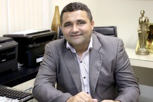 Prefeito de Tibau, Naldinho Souza