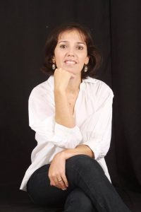 Ana Claudia Carvalho é formada em Teologia e sexóloga em formação.