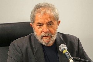 Ex-PR-LULA-e-Jornalistas-01-1-300x200