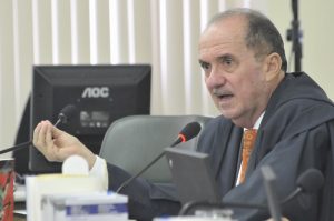 ba857713225e5bd94f3085e152146d94