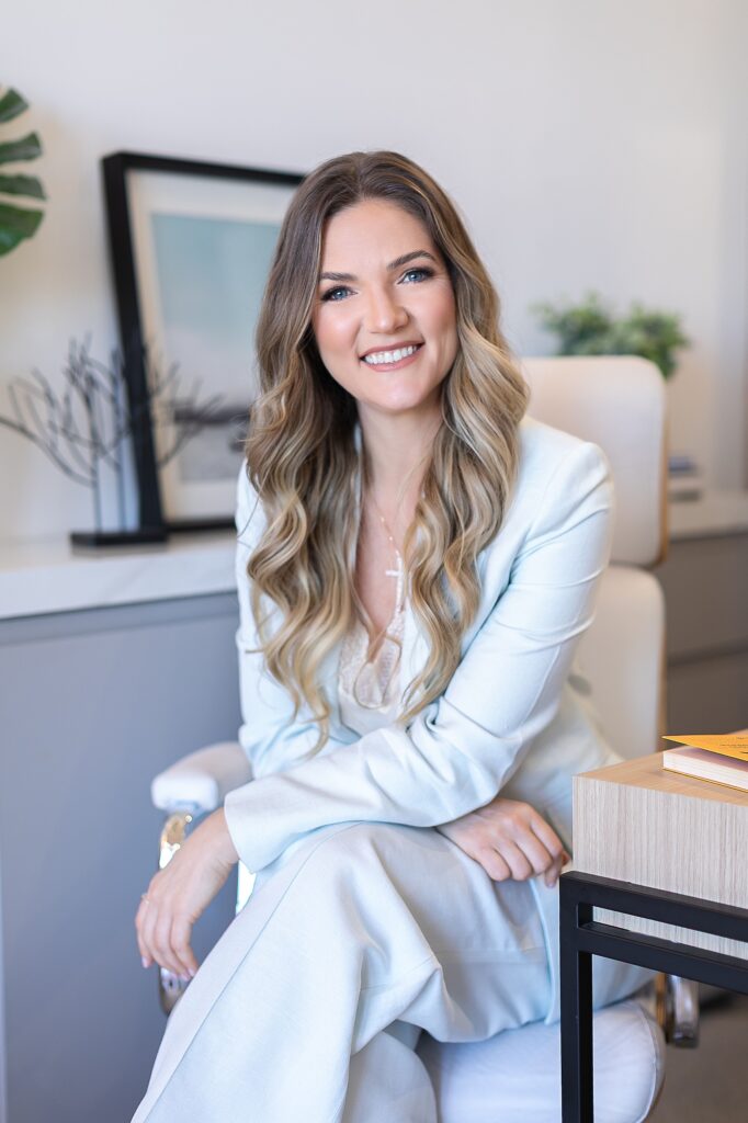 O líder é como o meio do sanduíche, sofre pressão por todos os lados