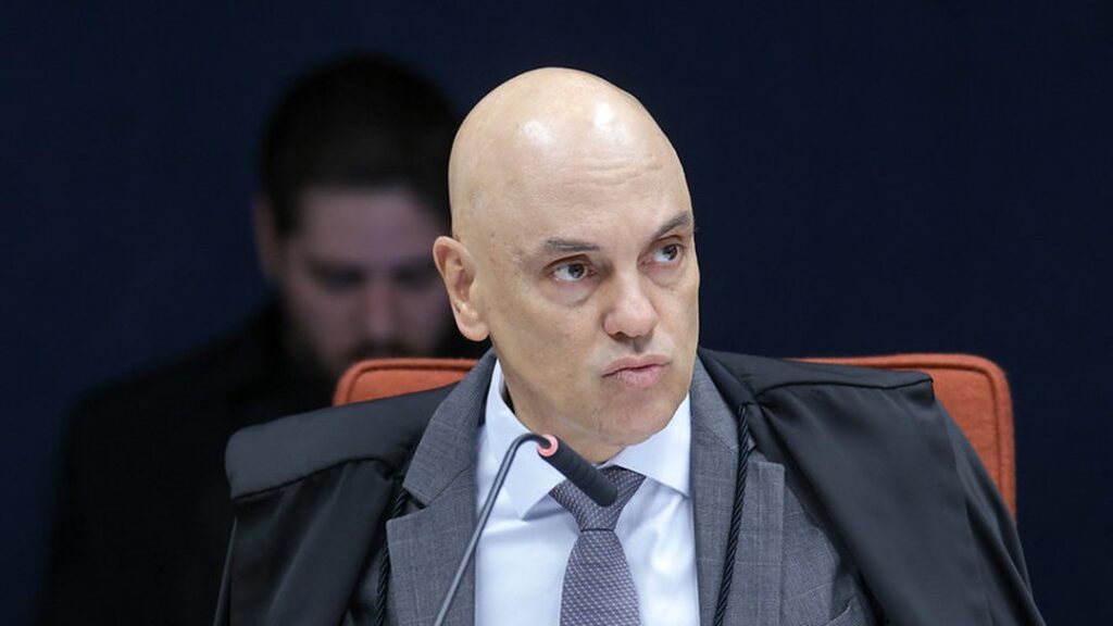 Moraes e Zanin votam para condenar 9 réus do núcleo responsável por plano de assassinar autoridades