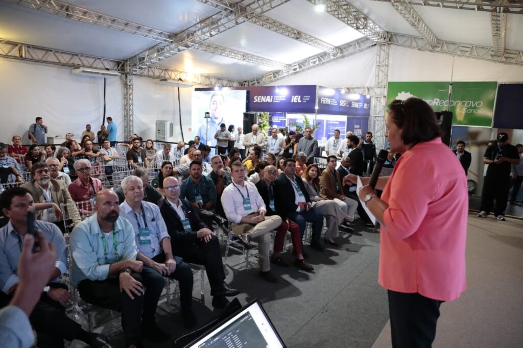Governadora Fátima Bezerra destaca avanços econômicos e potencial energético do RN durante o Mossoró Oil & Gás