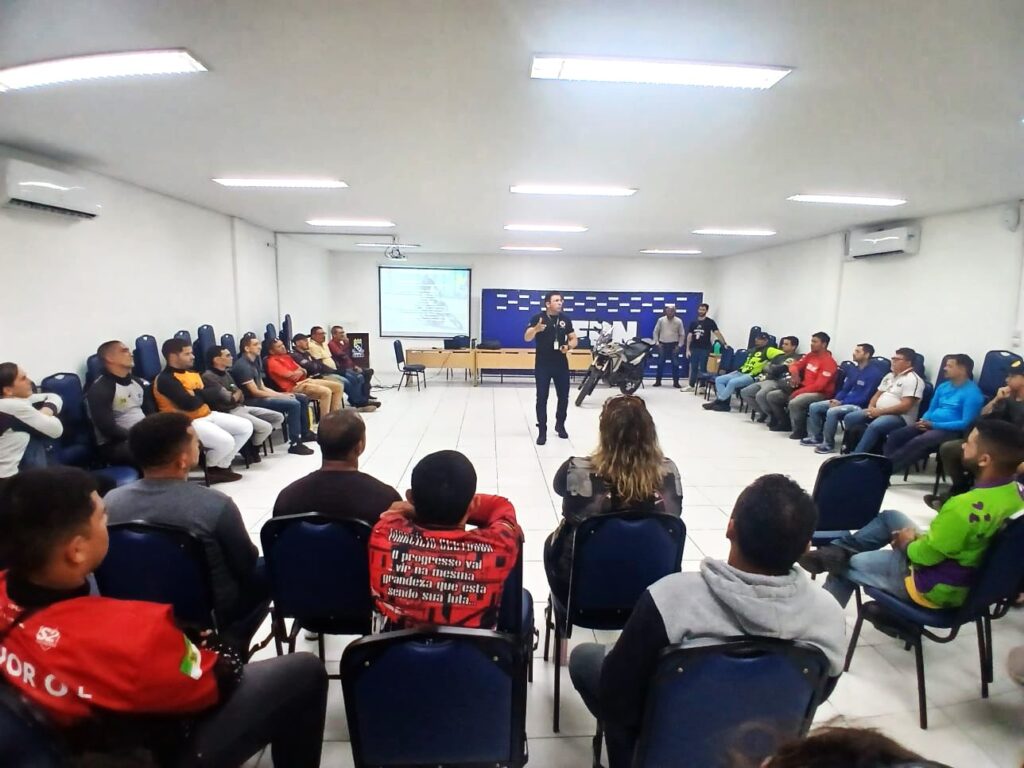 Detran divulga lista com 290 motociclistas por App selecionados para treinamento