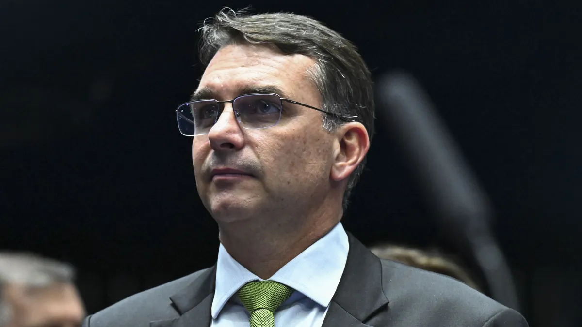 Flávio Bolsonaro enfrenta resistência em palanques estaduais no Nordeste