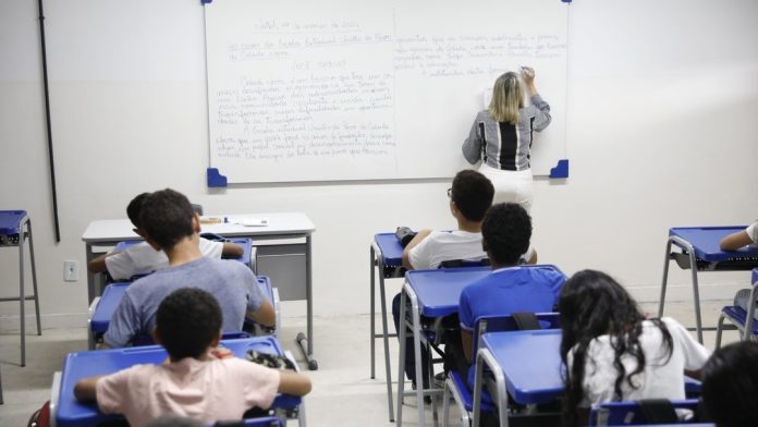 Governo do RN convoca mais de 1.600 professores aprovados em concurso