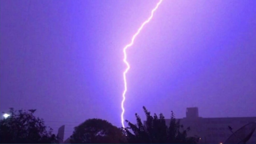 RN registra mais de 43 mil raios em 2025; Oeste e Seridó concentram maior número de ocorrências